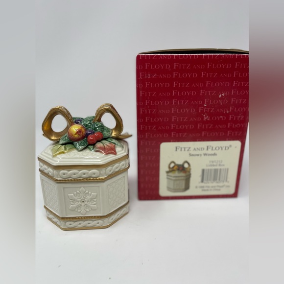 FITZ AND FLOYD: Snowy Woods Lidded Box. Holiday Decor. Vintage. Original box. - Picture 7 of 7
